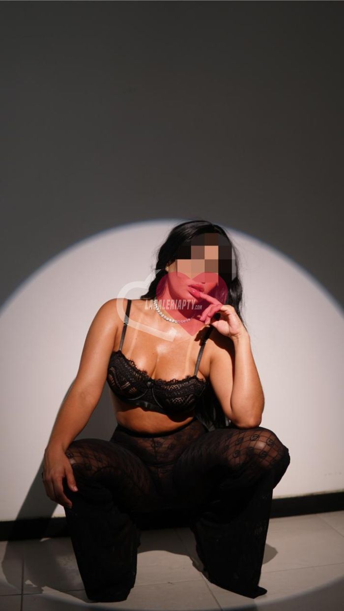 profile photo 42831 of Julieta, Call Girls Panama