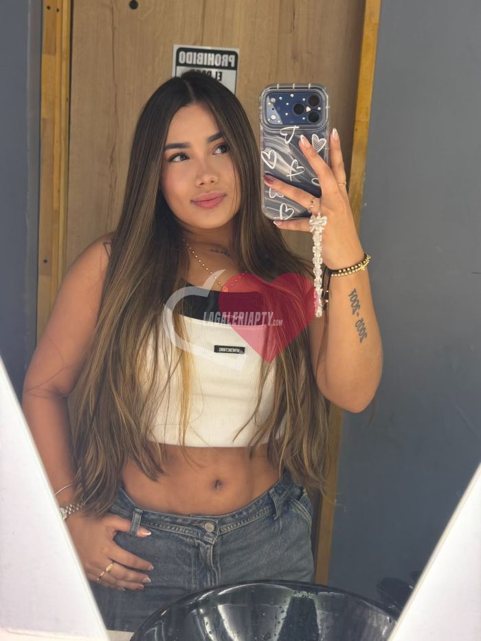 Fotografías de Emma  68776352, Escort en Panamá - 45456