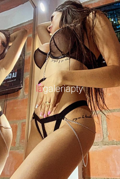 Foto de Sofia 64711444, Escorts en Ciudad de Panamá