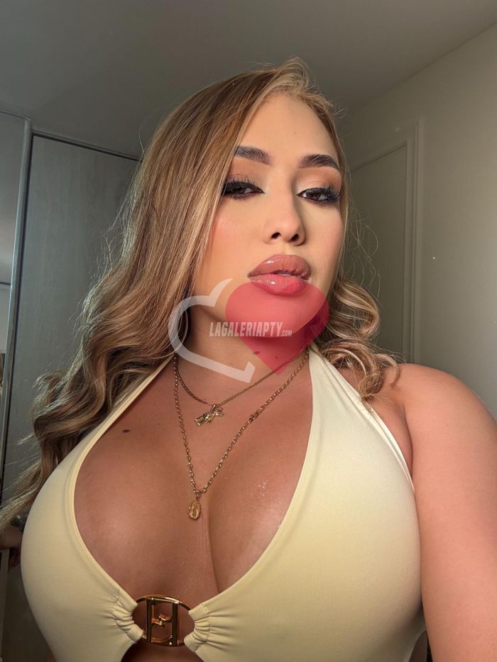 Fotografías de Emily 64738403, Escort en Panamá - 40675