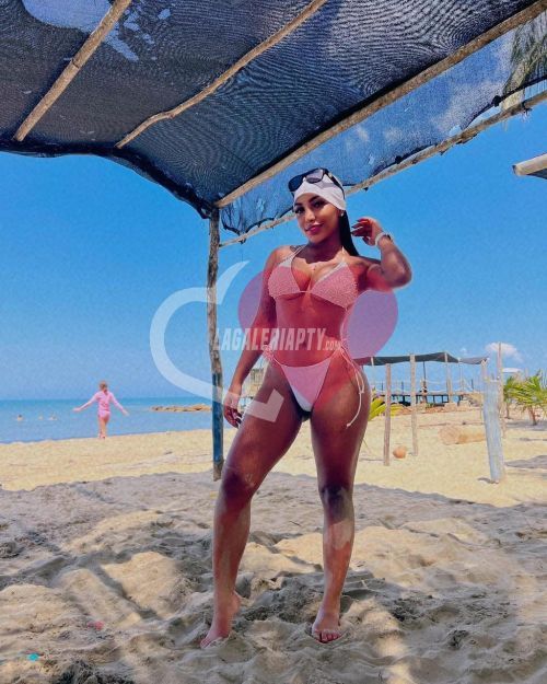 Foto de Laura 63399653, Escorts en Ciudad de Panam&aacute;