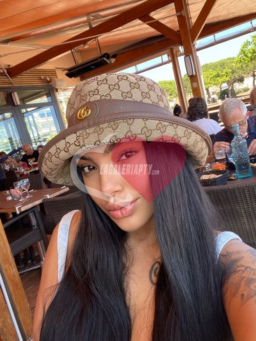 Alb&uacute;m Foto 32240 de Samantha, Escorts en Ciudad de Panam&aacute;