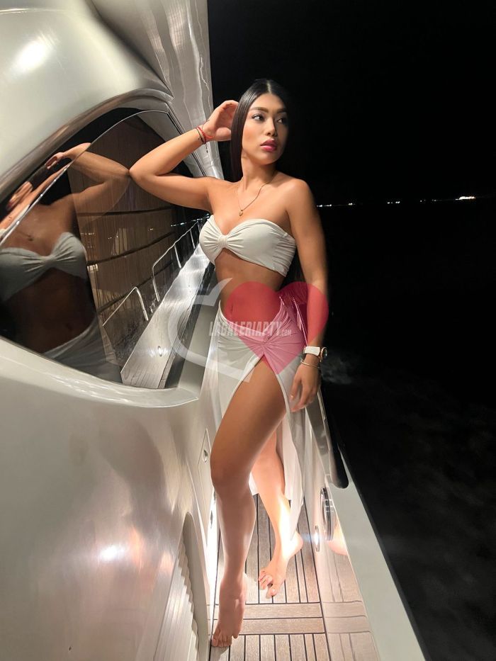 profile photo 41709 of Antonella, Call Girls Panama