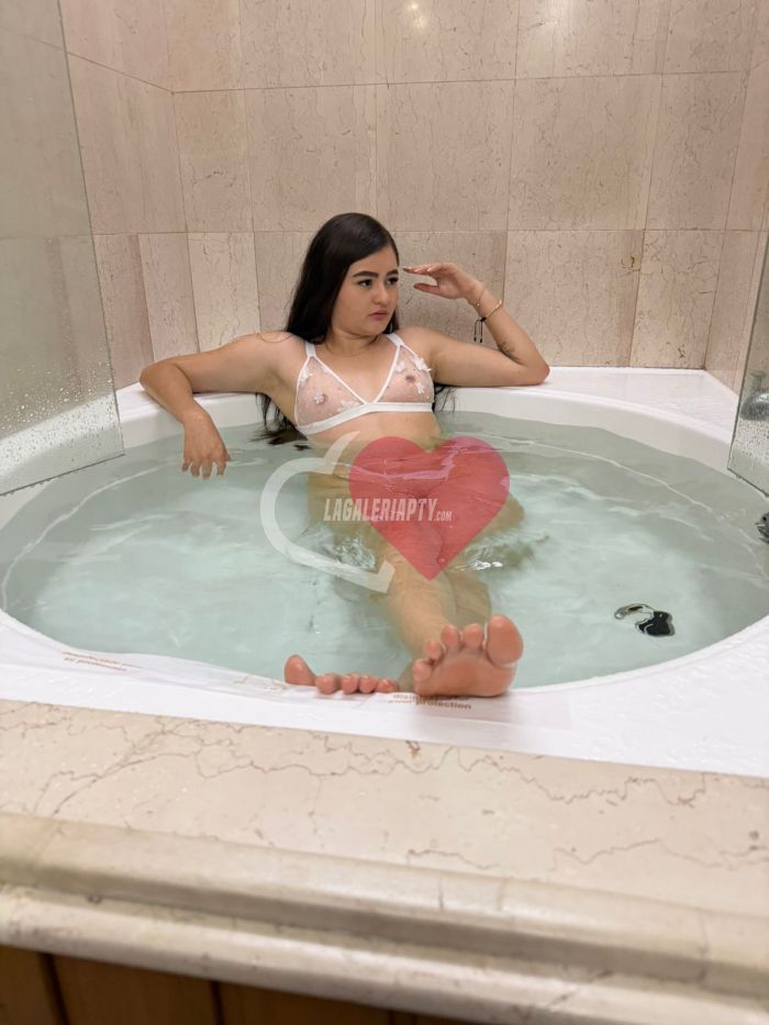 Fotografías de Karla 64219236, Escort en Panamá - 40058