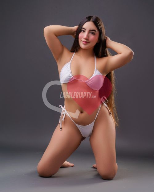 profile photo 22558 of Luna, Call Girls Panama