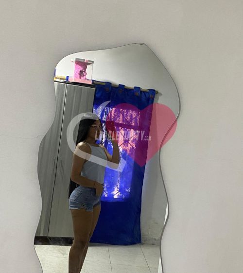 Albúm Foto 29915 de Yuliana, Masajes eroticos en Ciudad de Panamá