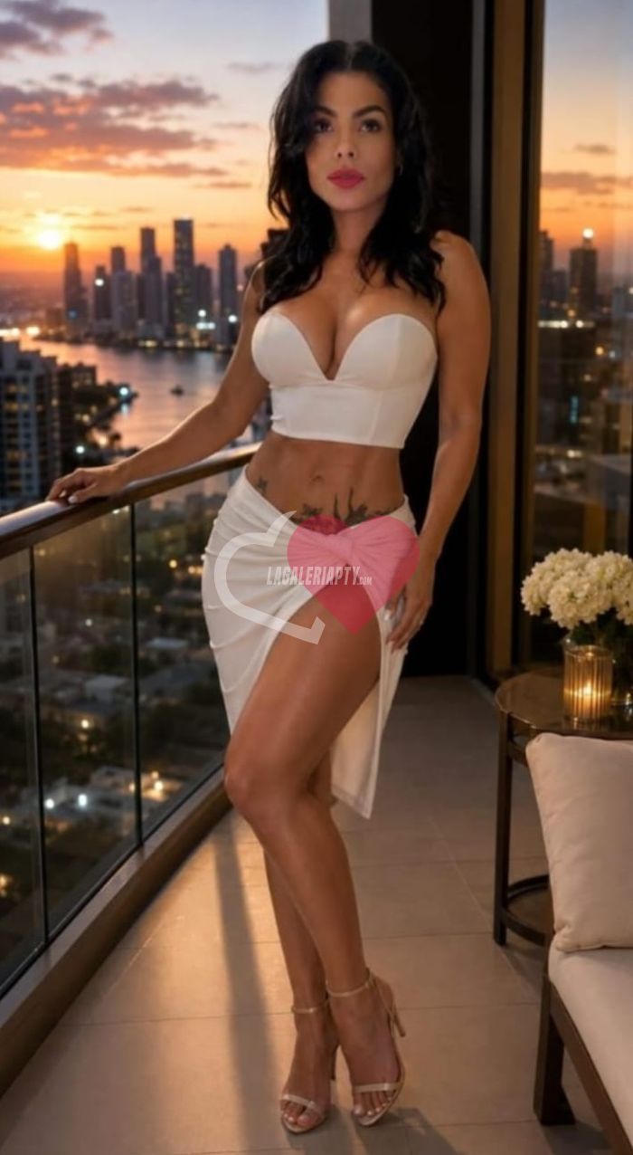 Fotografías de Elizabeth 67985792, Escort en Panamá - 44128