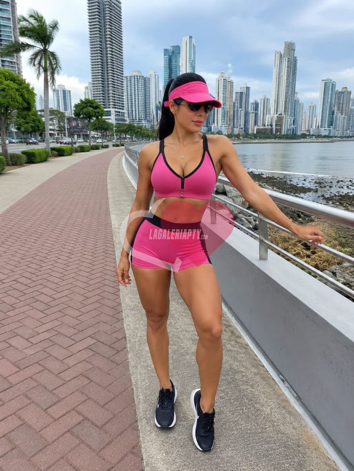 Fotografías de Elizabeth 67985792, Escort en Panamá - 44130