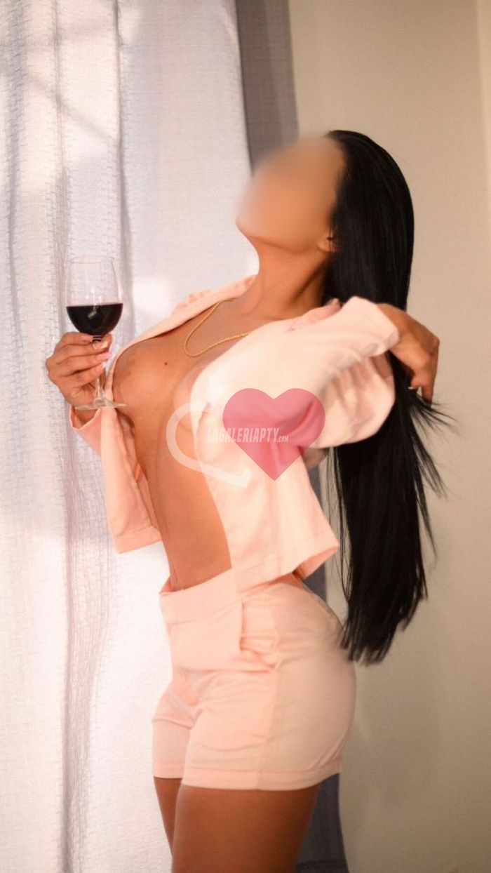 Fotografías de Sara 61694423, Escort en Panamá - 40609