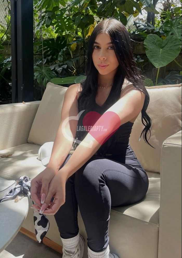 Fotografías de Sara 60923991, Escort en Panamá - 42380