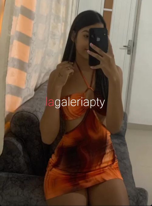 Foto de Sara 64625333, Escorts en Ciudad de Panamá