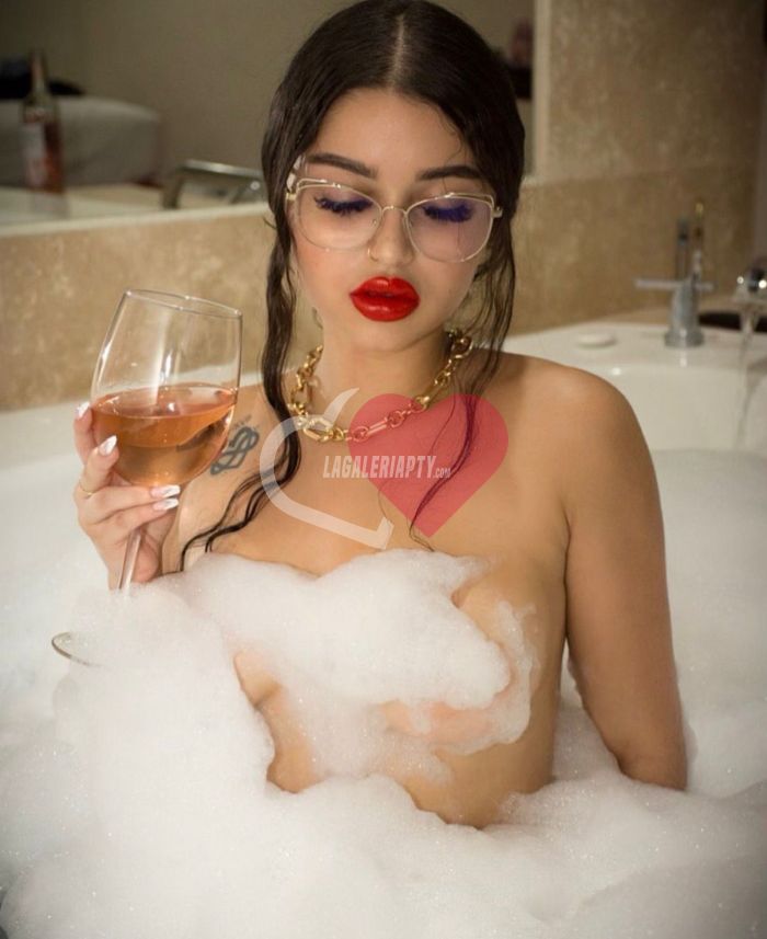 Fotografías de Melany 68969531, Escort en Panamá - 39649